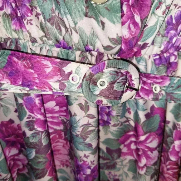 Whirlaway Frocks Belted Floral Retro Dress Puff Sleeve Button Details Size 14P - Picture 5 of 9